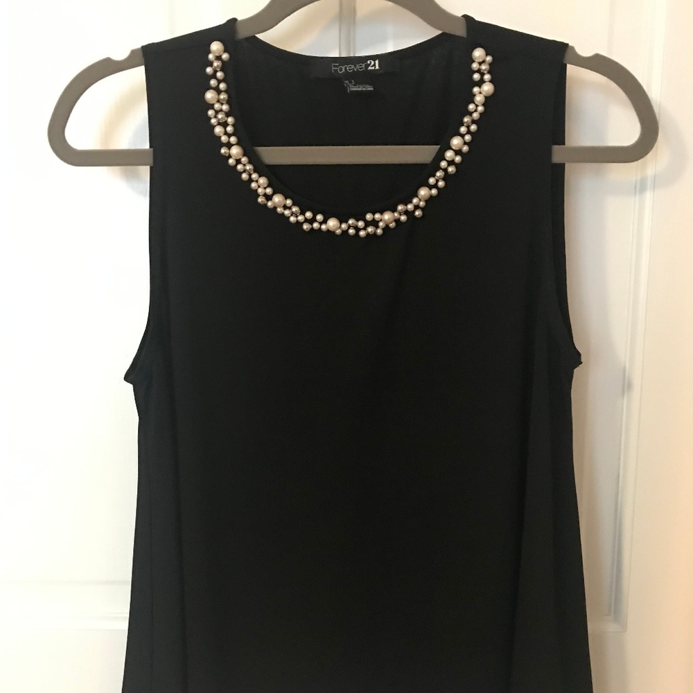 Women's Sleeveless Blouse